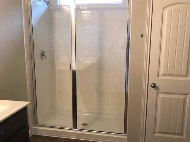 221 Naset DR — photo 4