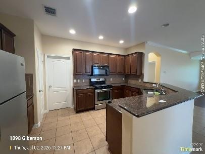 1098 Giberson WAY — photo 4