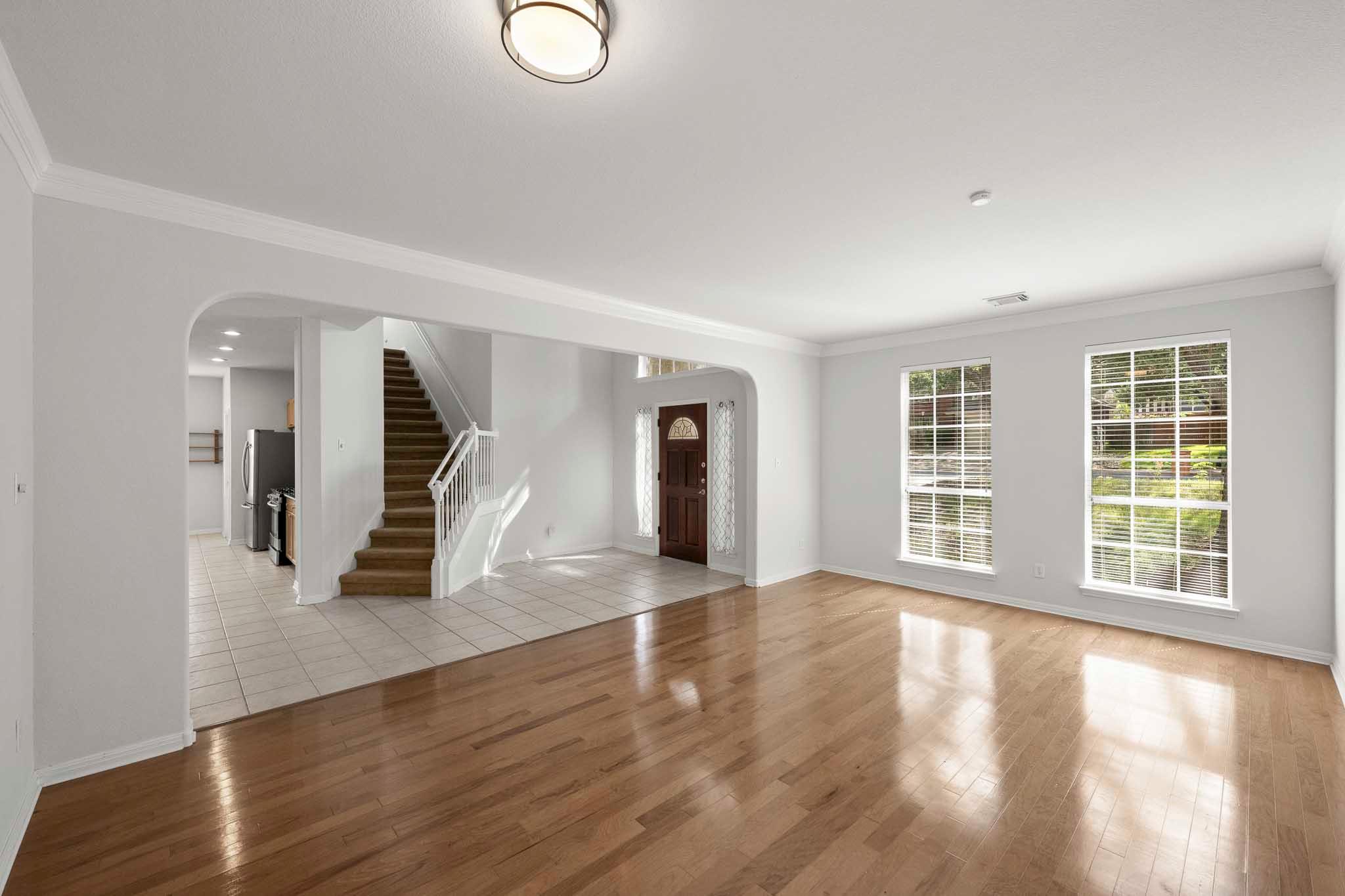 1917 Chasewood DR — photo 3