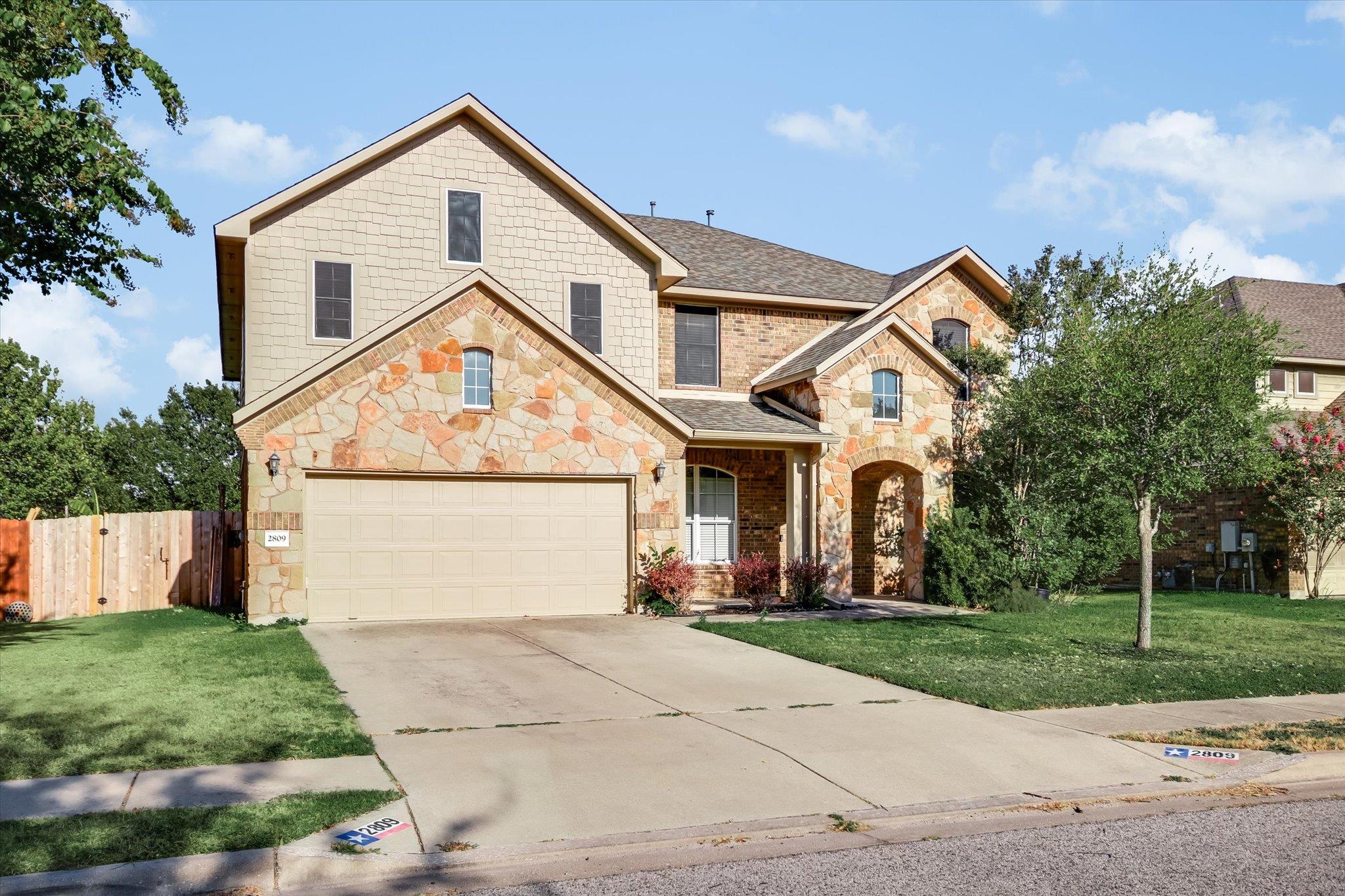 2809 Linville Ridge LN