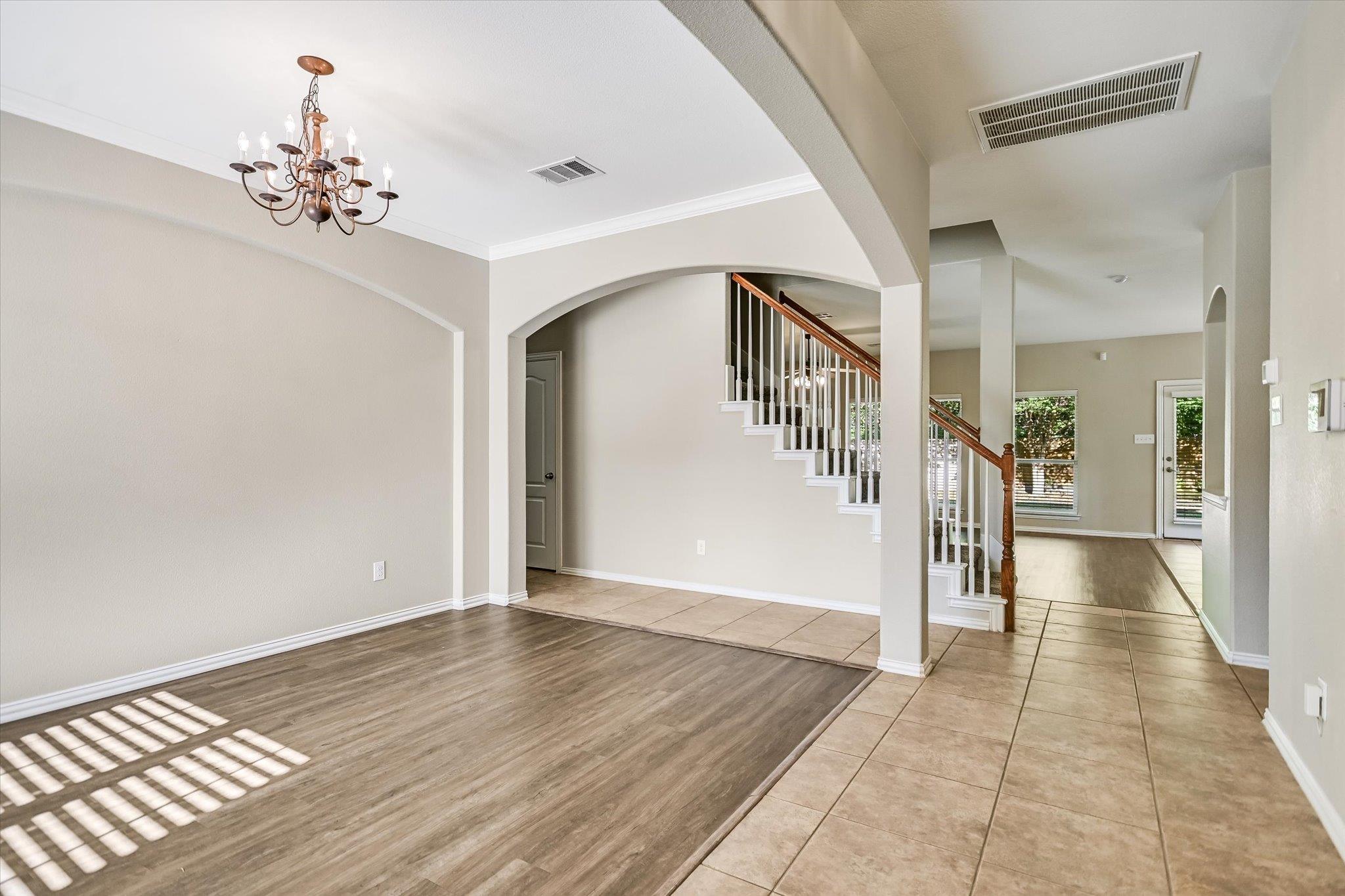 2809 Linville Ridge LN — photo 5