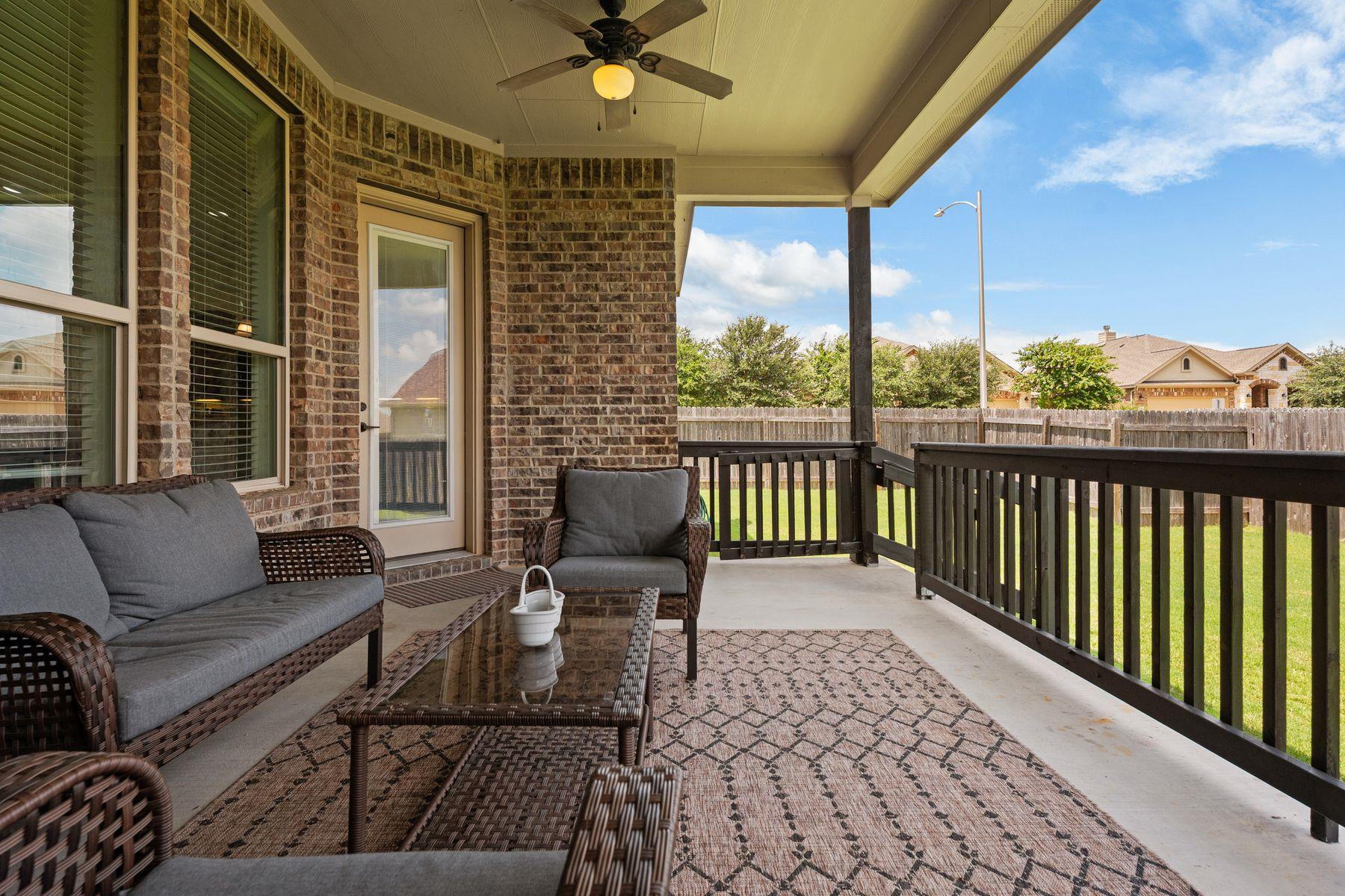 1113 Hartman DR — photo 4