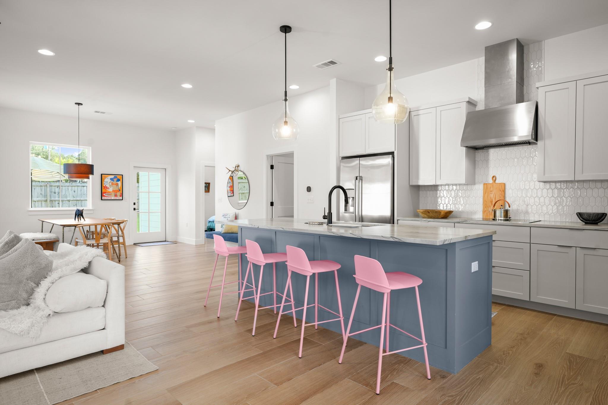 7609 Summervale DR — photo 3