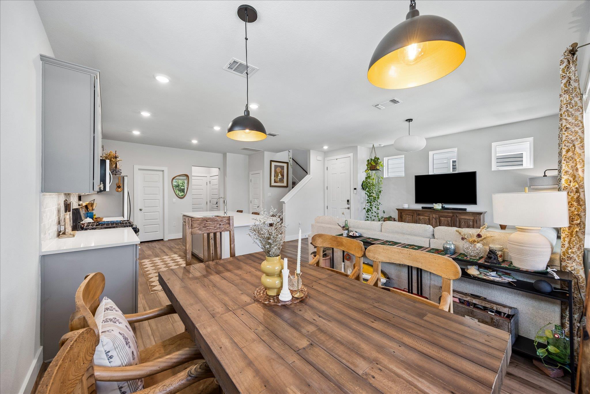 7406 Travertine Spring DR — photo 5
