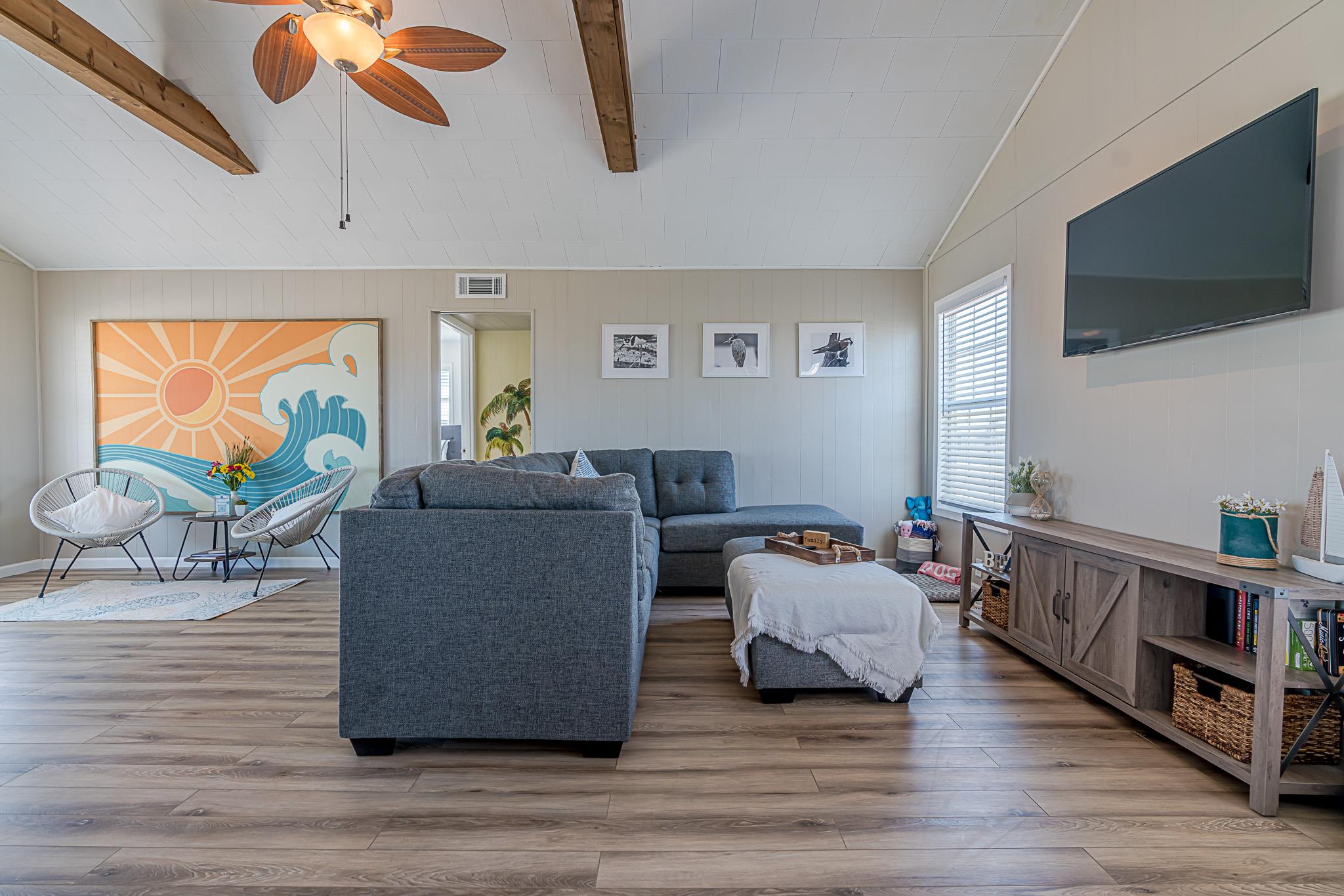 402 Seashell DR — photo 5