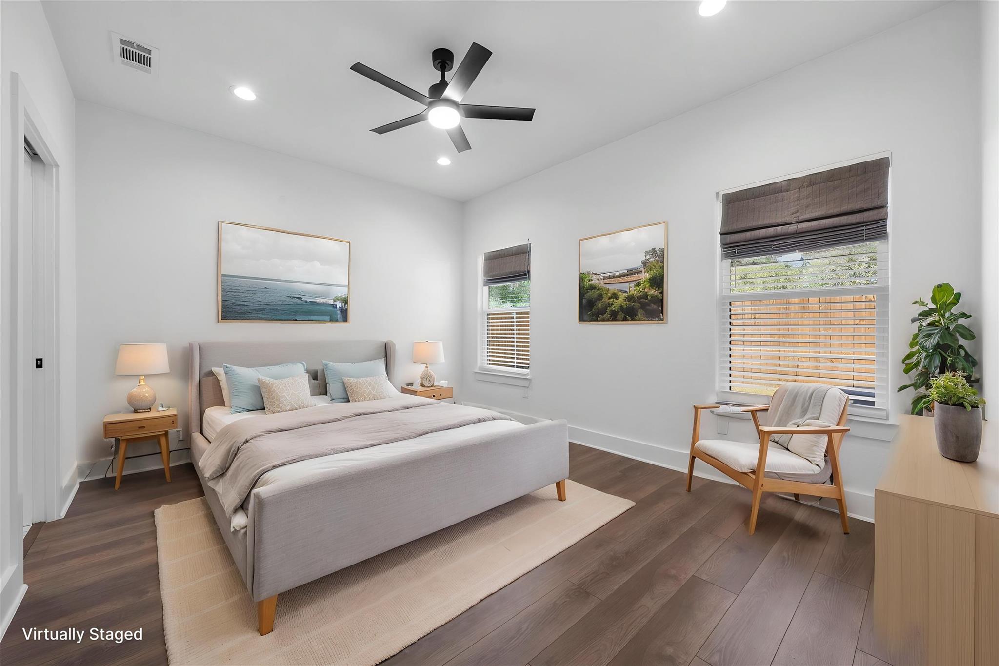 212 Southwood DR — photo 4