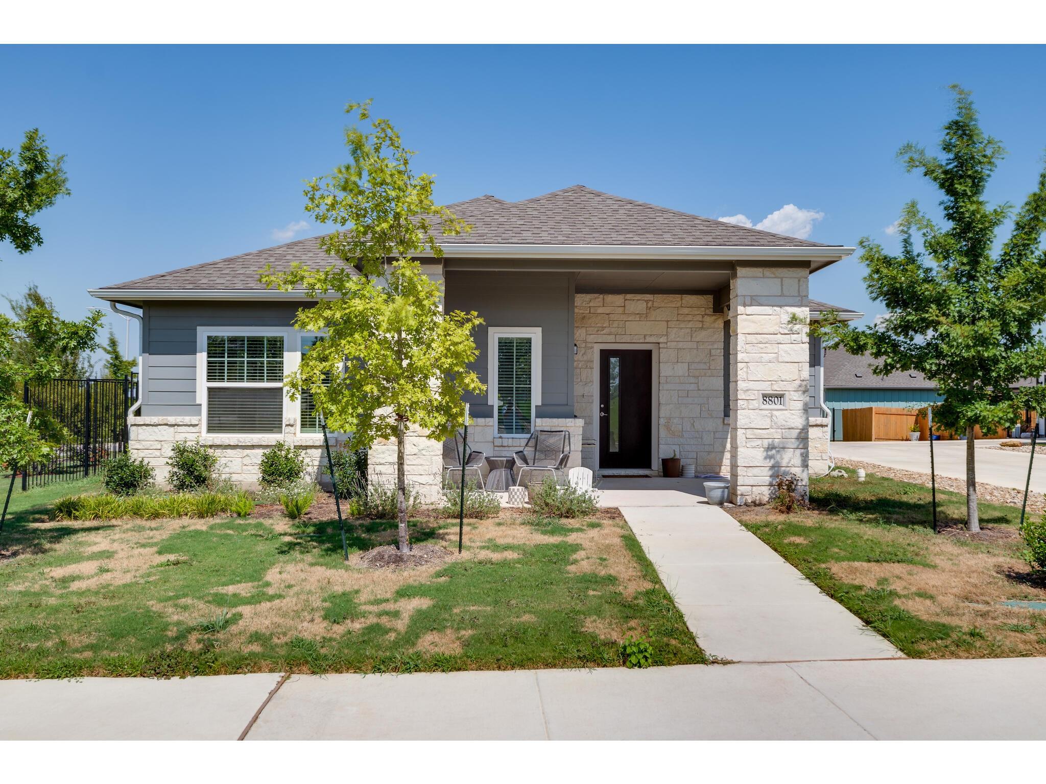 8801 Looksee LN — photo 3