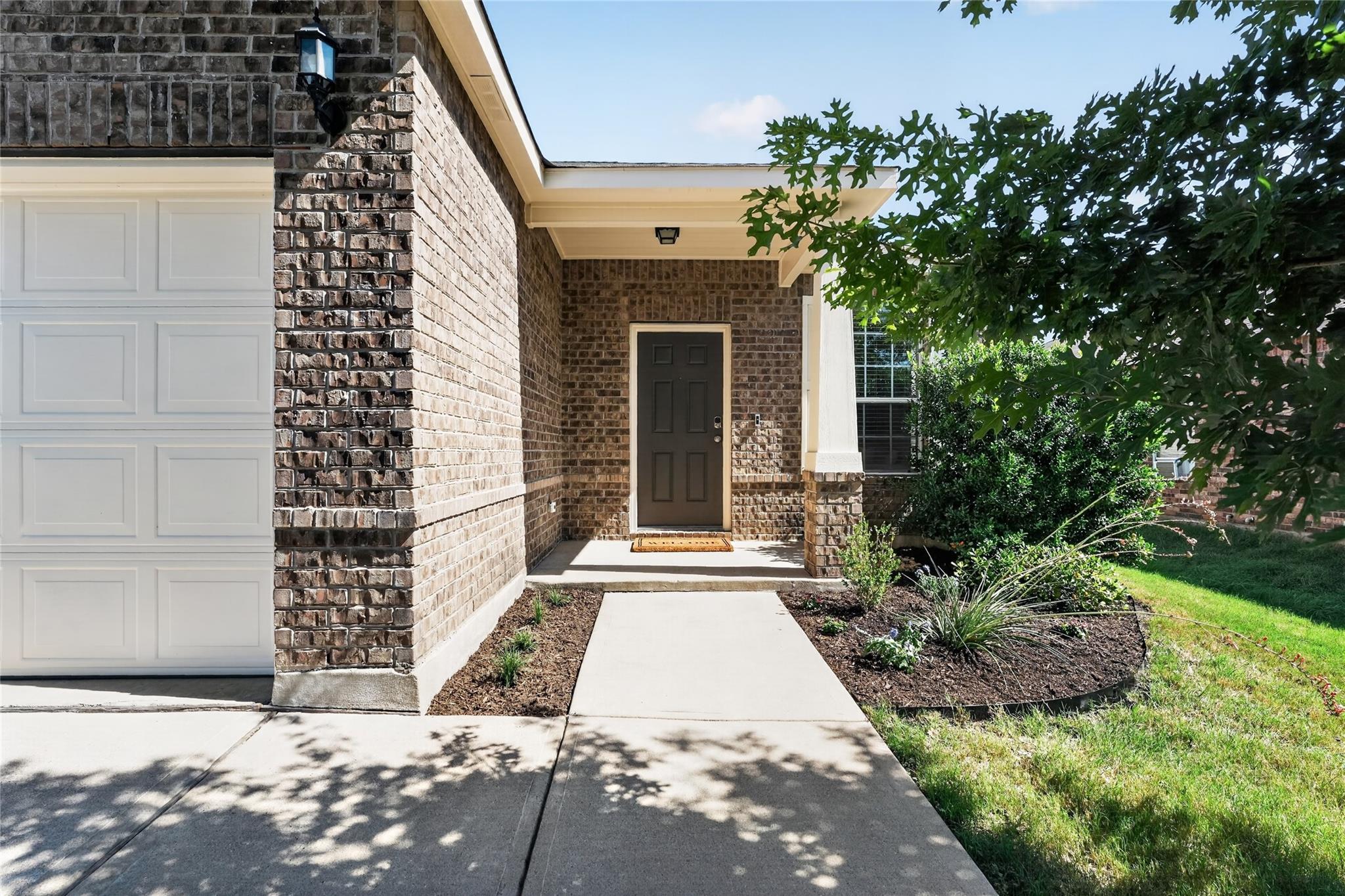 338 Pine Arbol — photo 3