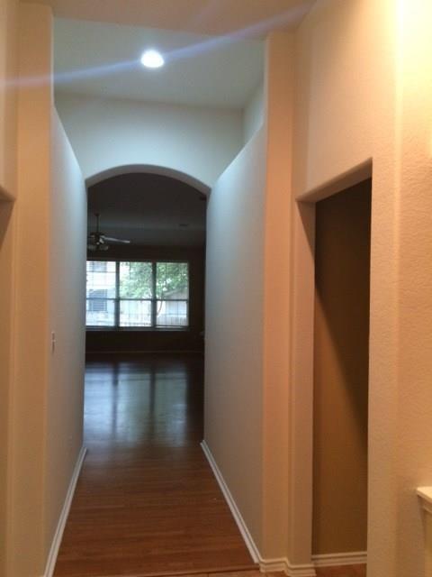 401 Warm Moon CV — photo 4