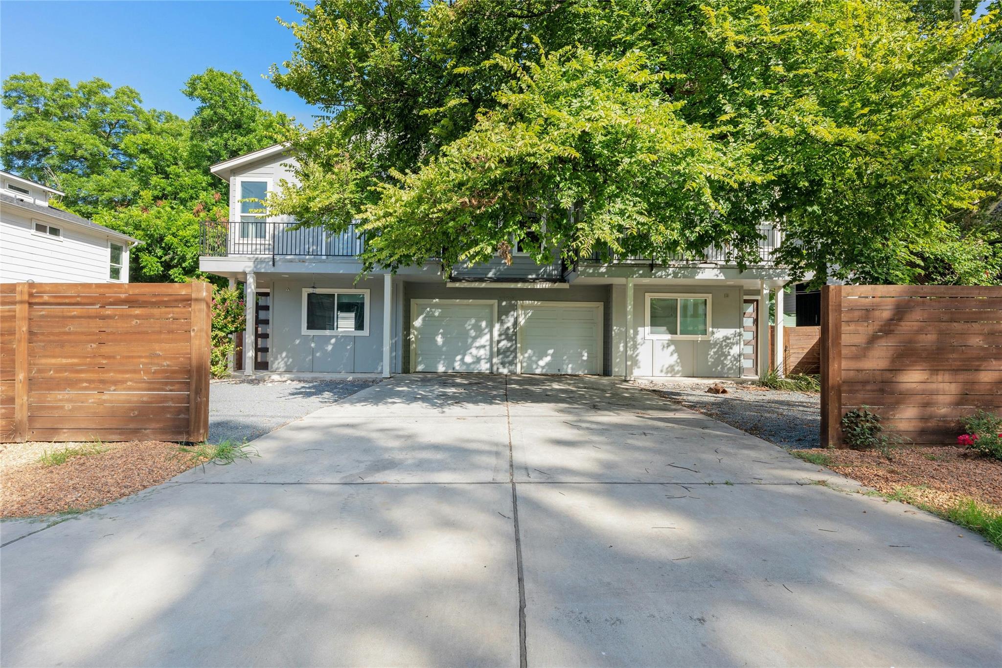 1114 Walton LN #B — photo 4
