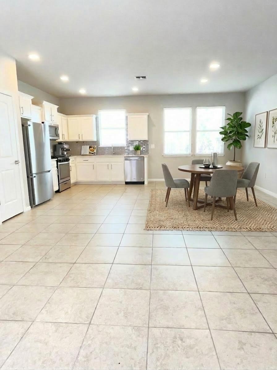 363 Eagle Brook LN — photo 5