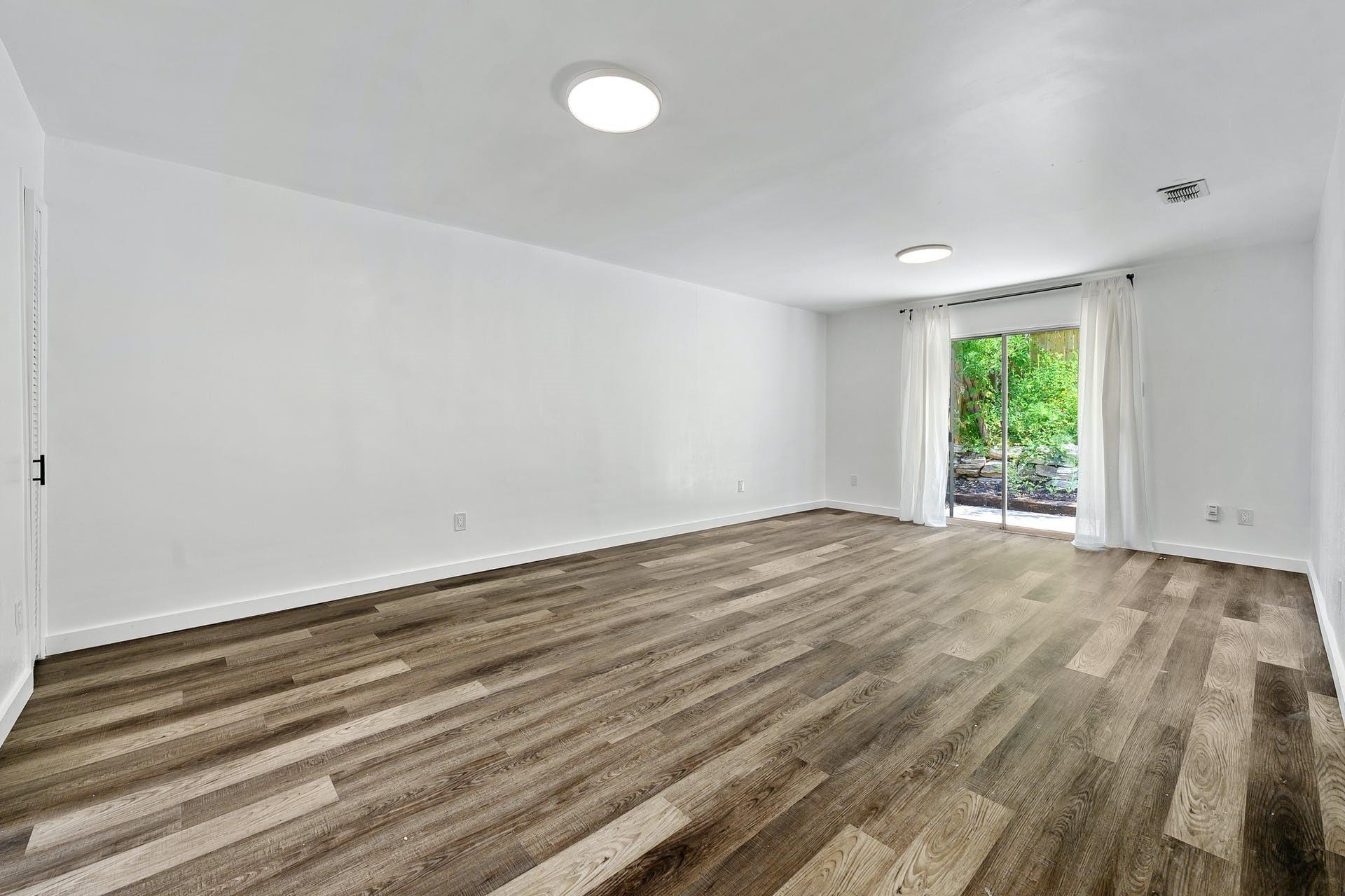 1706 Elmhurst DR #B — photo 5