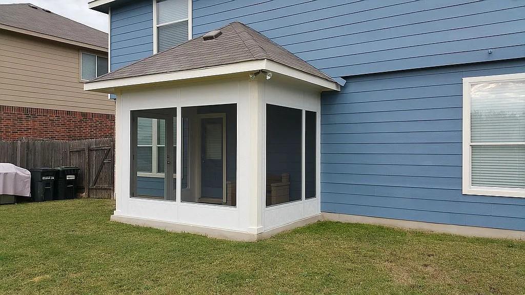106 Floating Leaf DR — photo 3