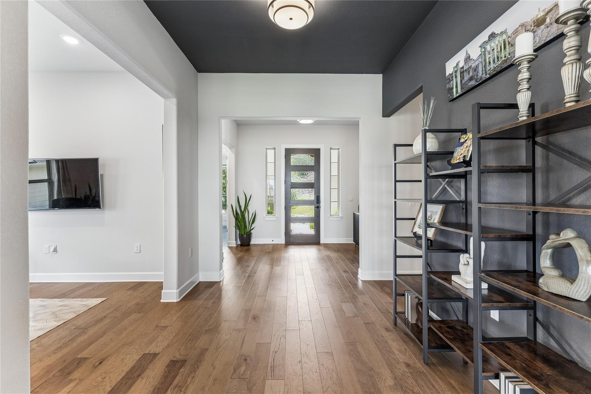 446 Skipping Cedar ST — photo 5