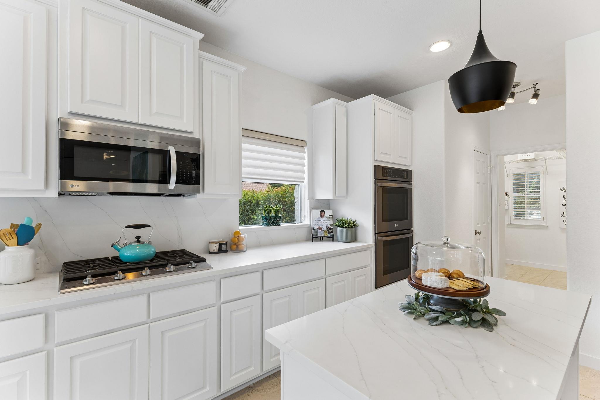 7221 Ellaview LN — photo 4