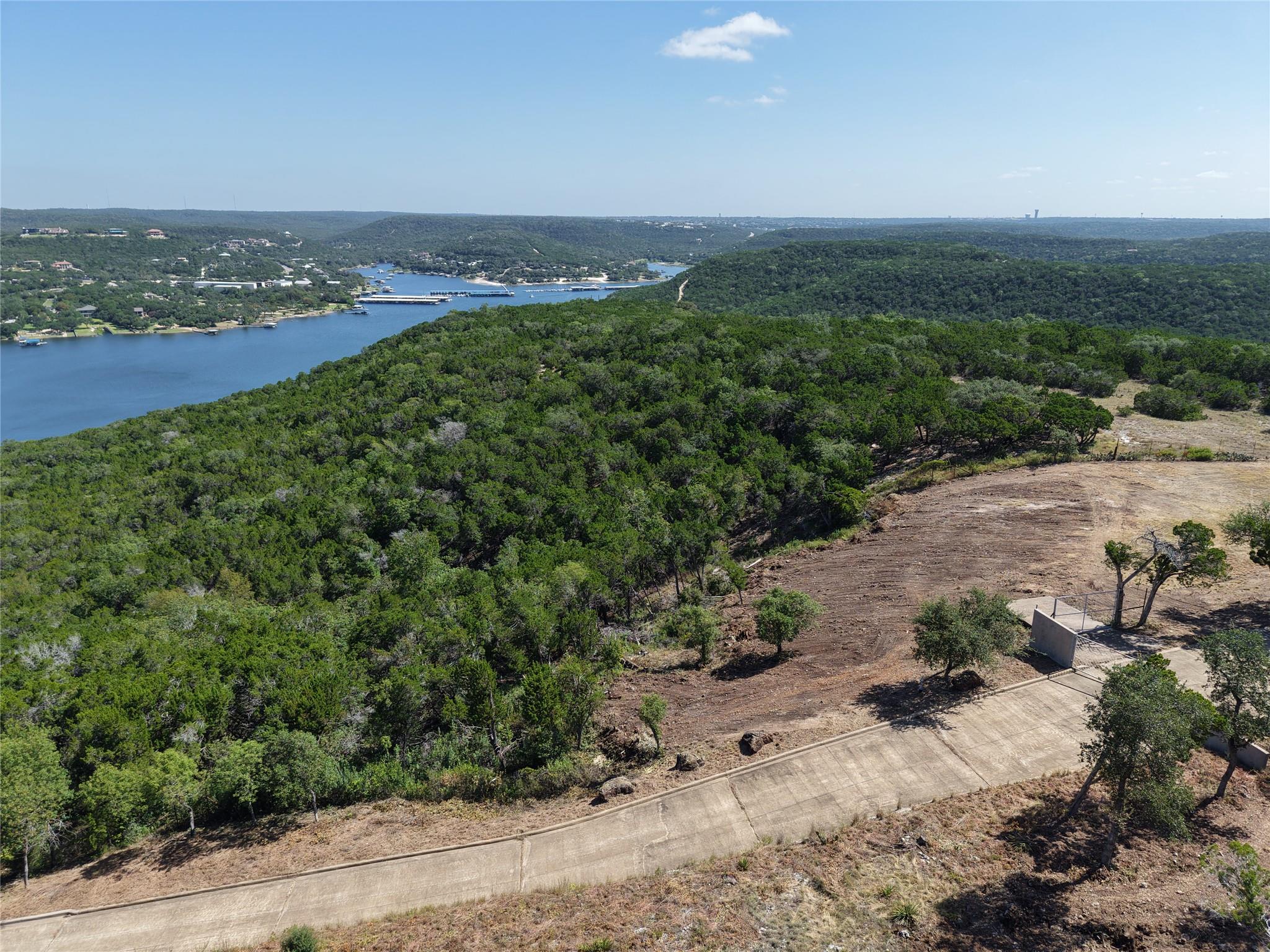 7207 Mountain TRL — photo 4