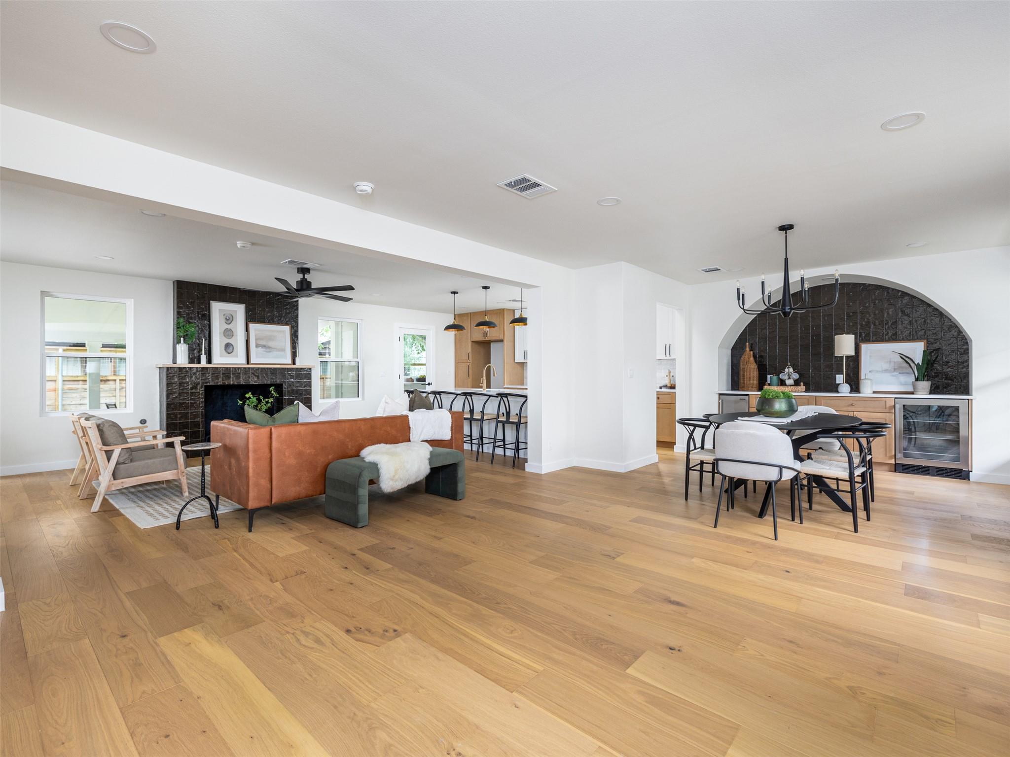 6905 Creighton LN — photo 5