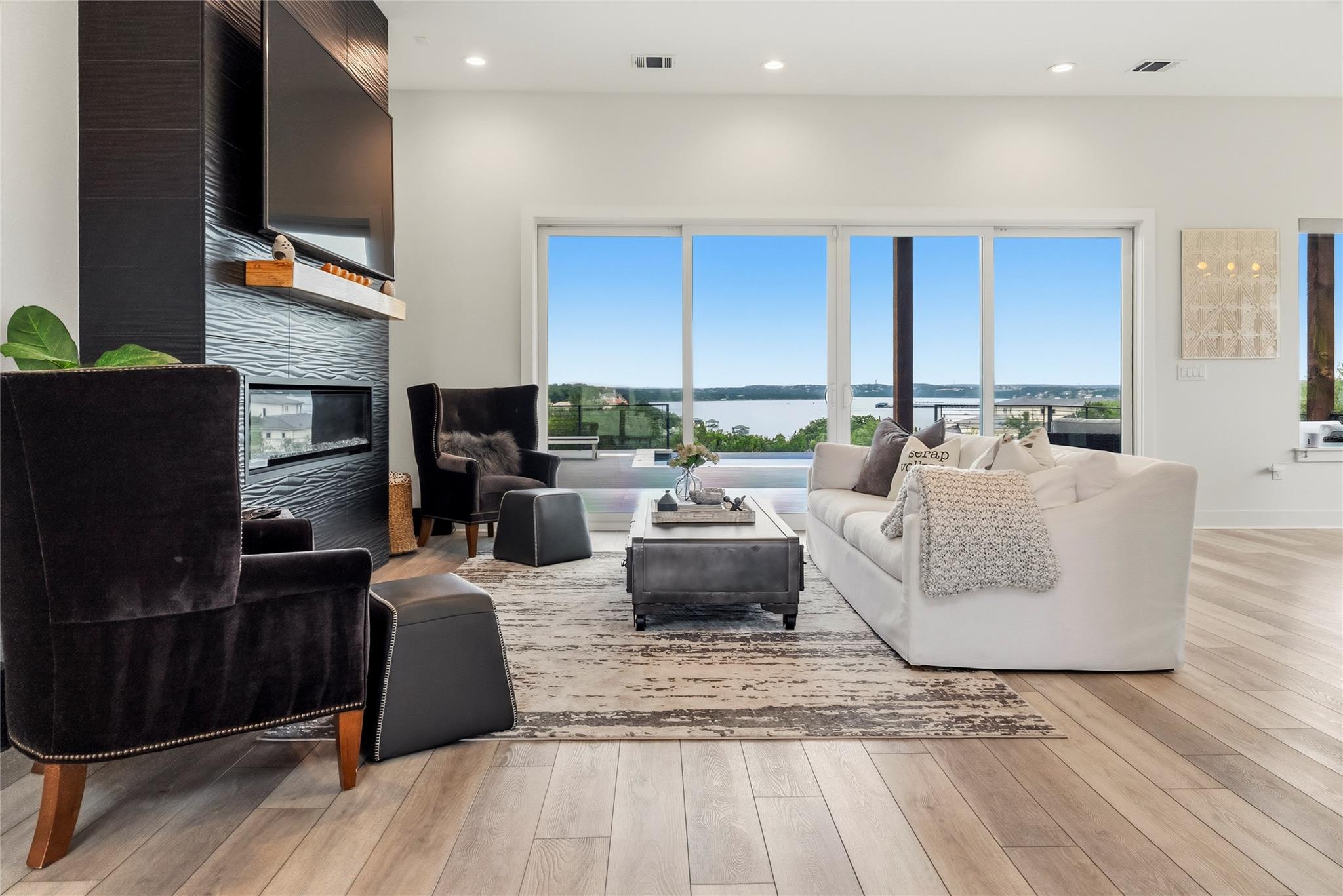 18104 Cedar Sage CT — photo 4