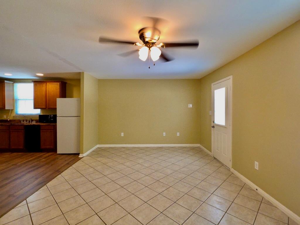 1623 Breezy CV — photo 5
