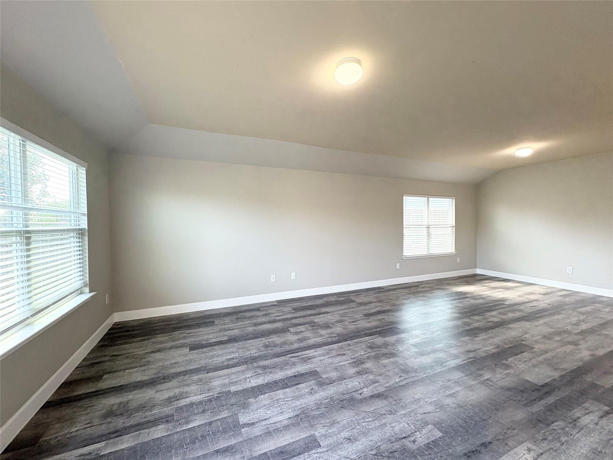 11708 Cambrian RD — photo 4