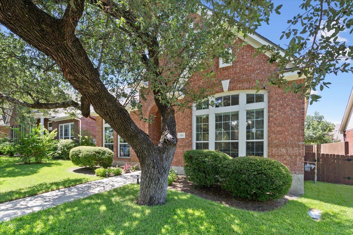 113 Village Park DR — photo 3