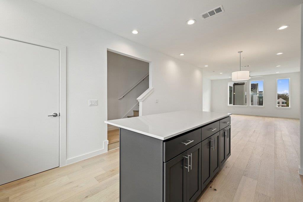 3600 Jetson WAY #6 — photo 4