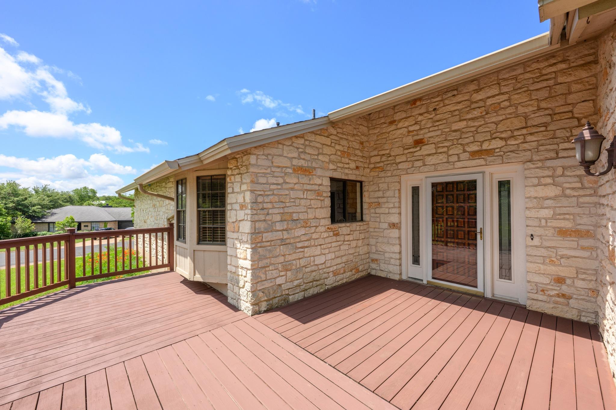 7210 Smokey Hill RD — photo 3