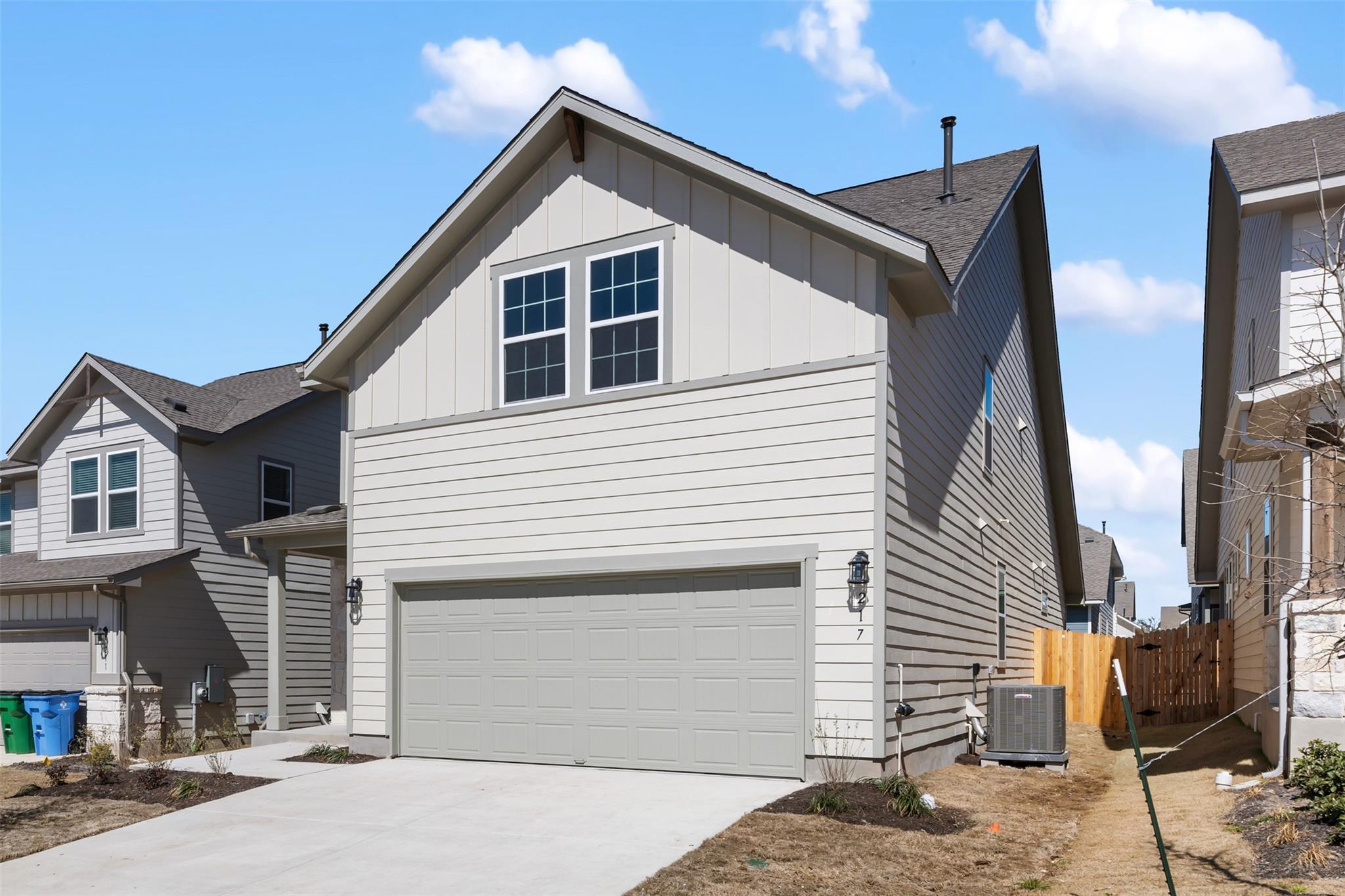 166 Clover BND — photo 3