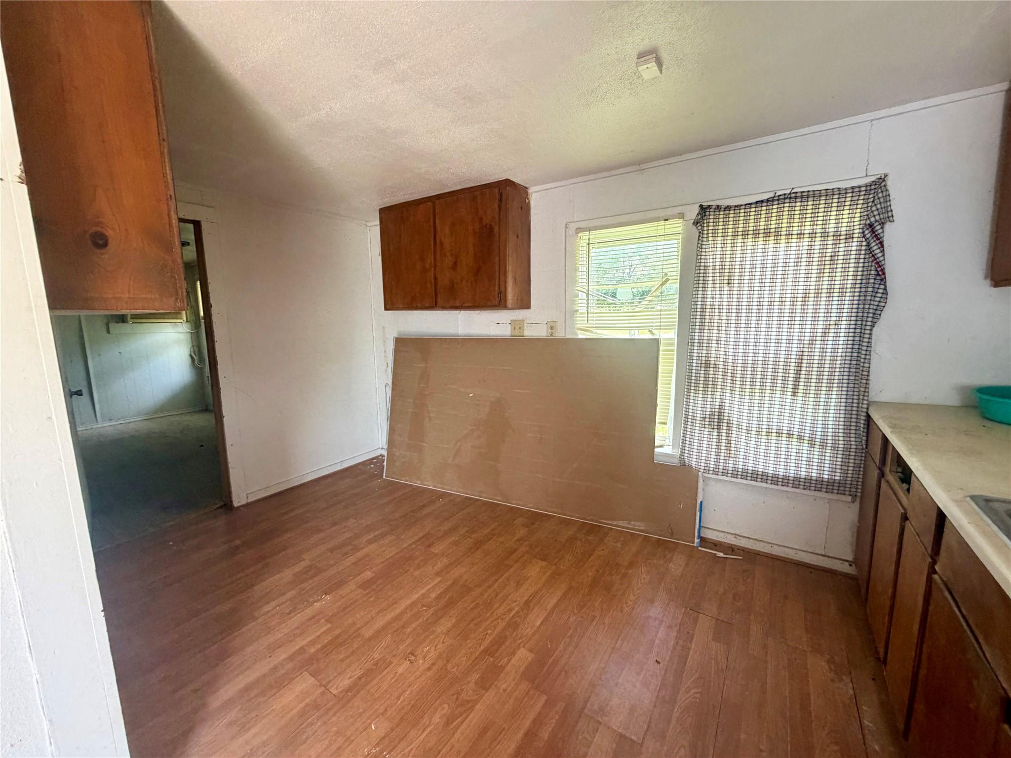 808 Boundary ST — photo 3