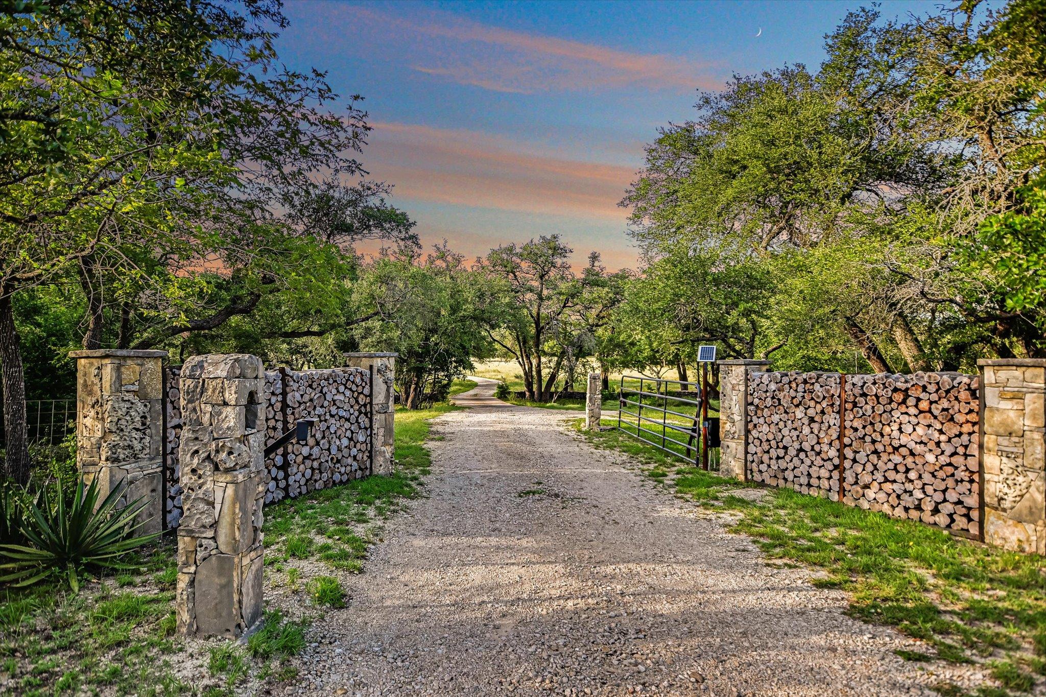 4301 Lone Man Mountain RD