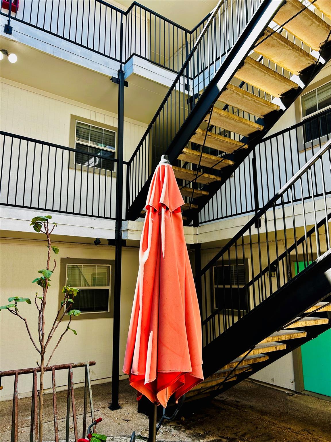 4410 Avenue F #211 — photo 4