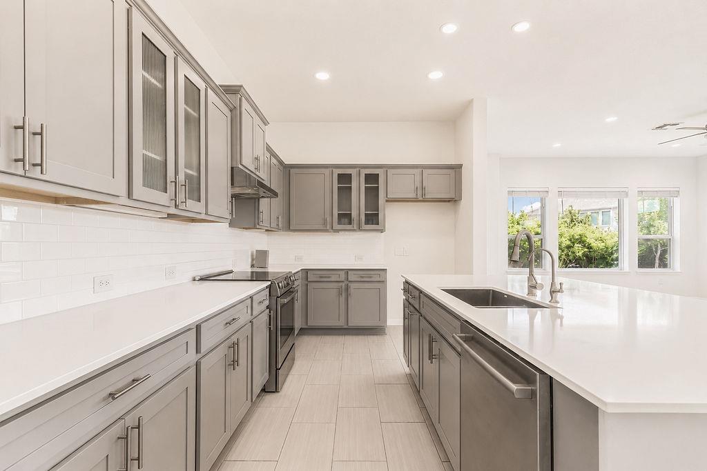 16528 Glimmering RD — photo 5