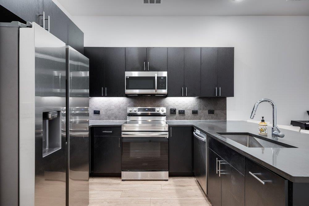 4801 Springdale RD #2107 — photo 4