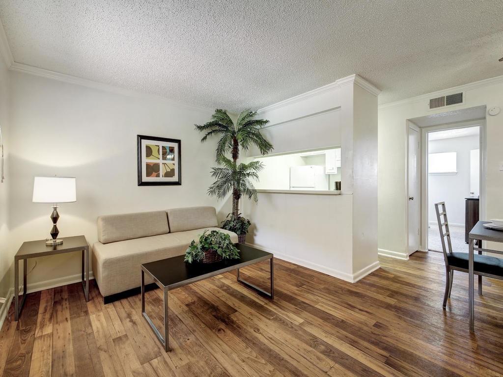 4553 Guadalupe ST #2BR — photo 3