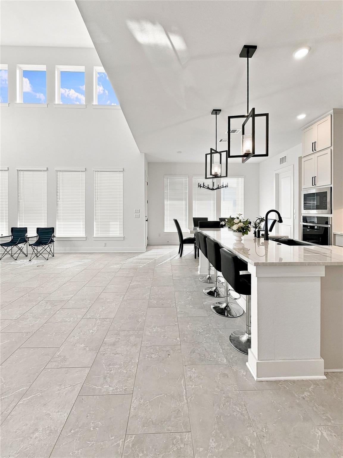 2313 Novara TRL — photo 4