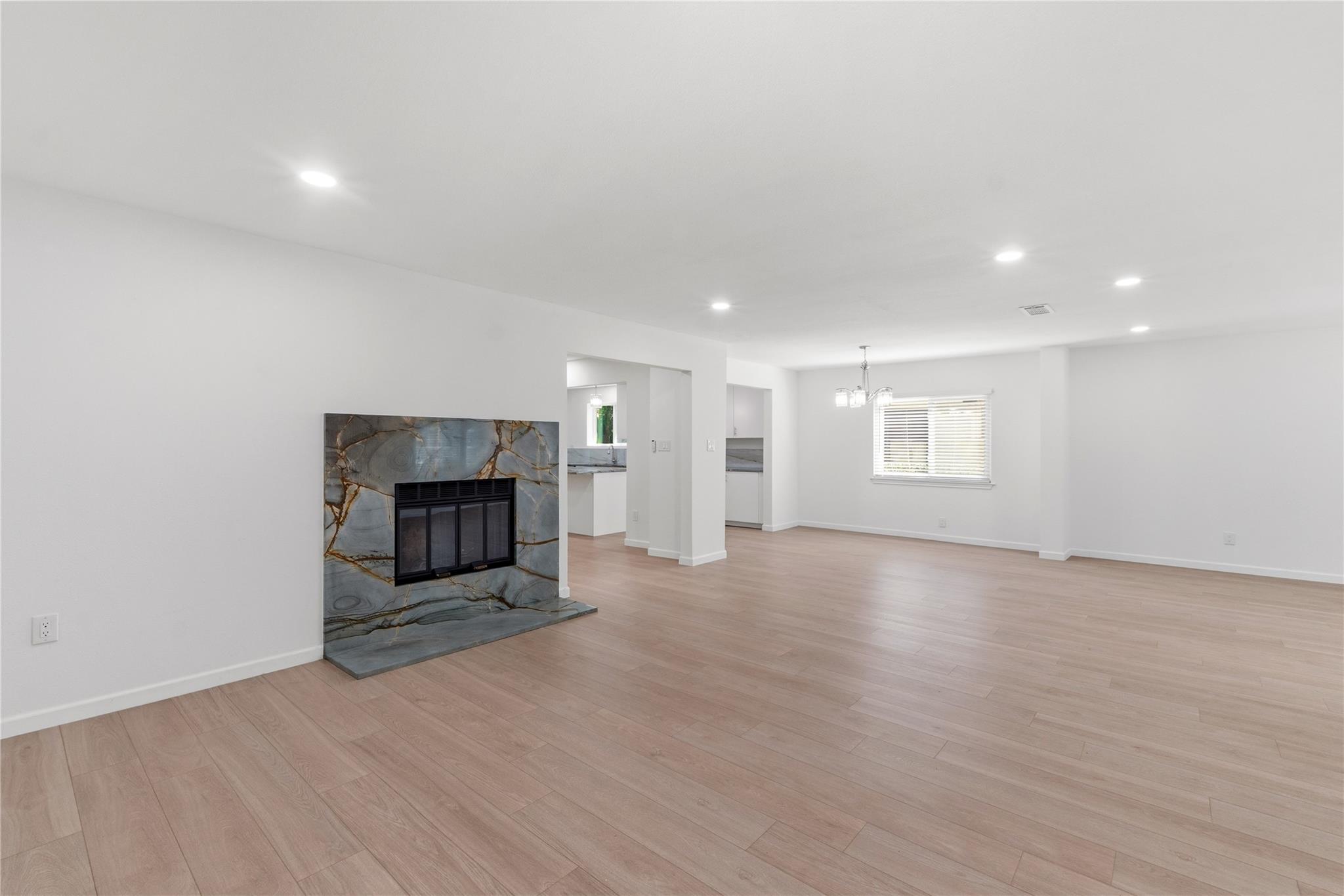 8904 Bridgewood TRL — photo 4