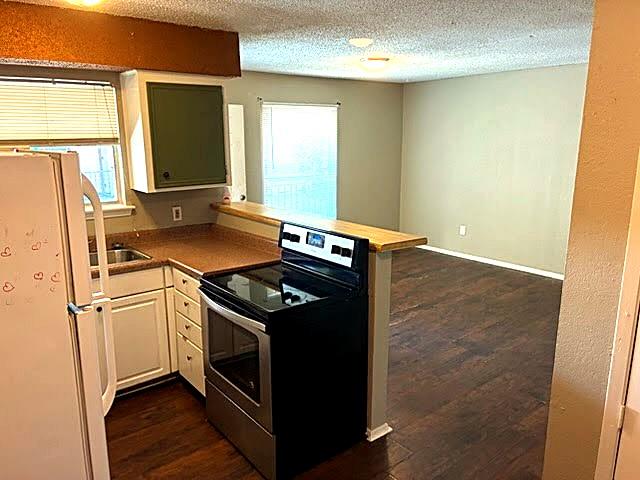 210 N Vanderveer ST #7 — photo 5