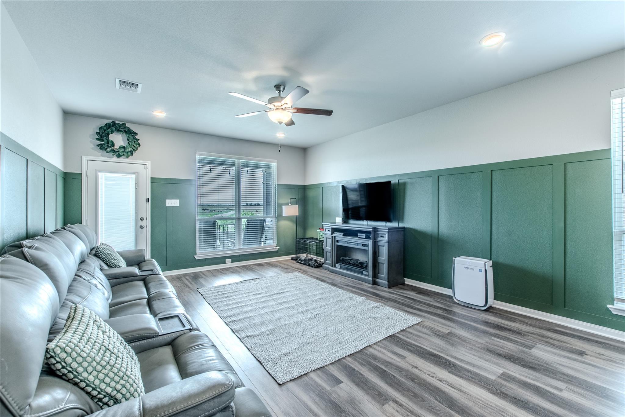 7514 Broadmoor CV — photo 4