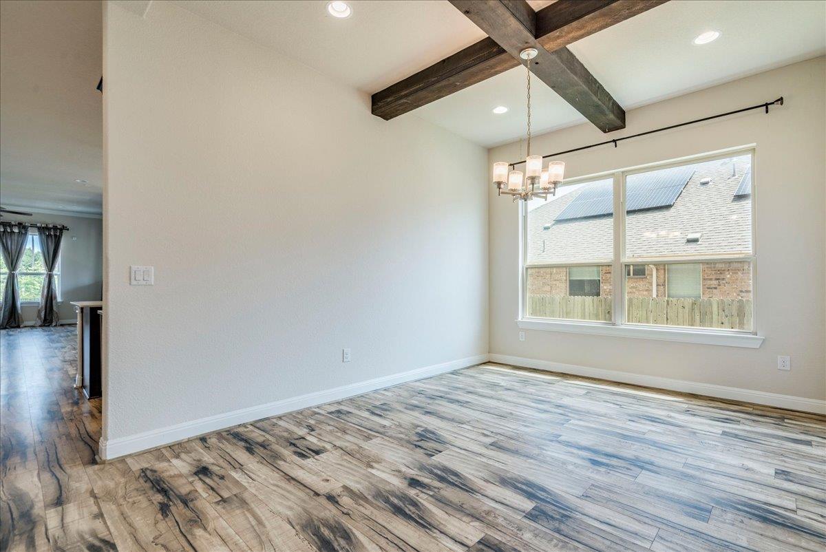 709 Kingston PL — photo 5