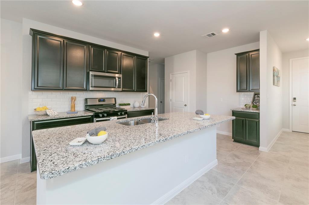 108 Otella ST — photo 3