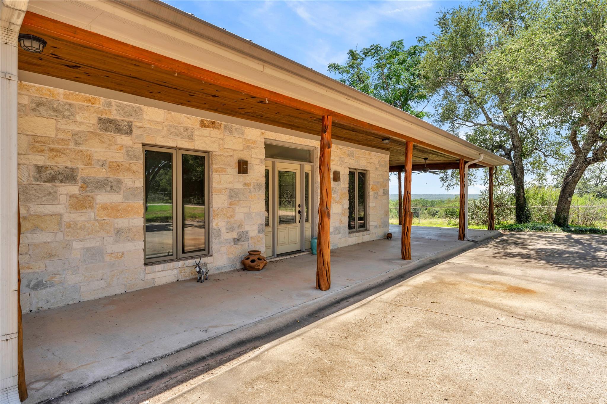 150 Pecan 2 — photo 3