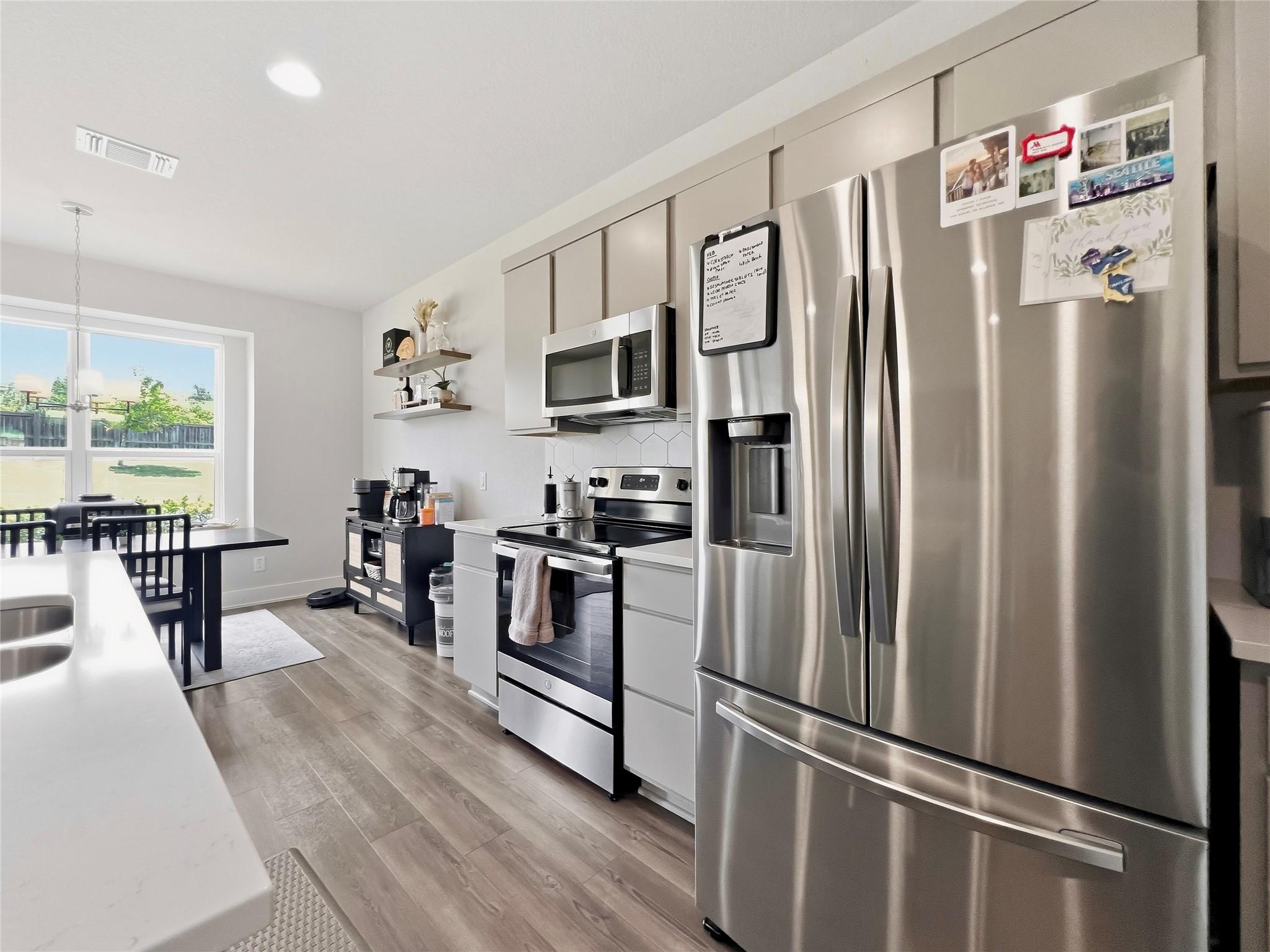 1516 Roseburg DR #70 — photo 4