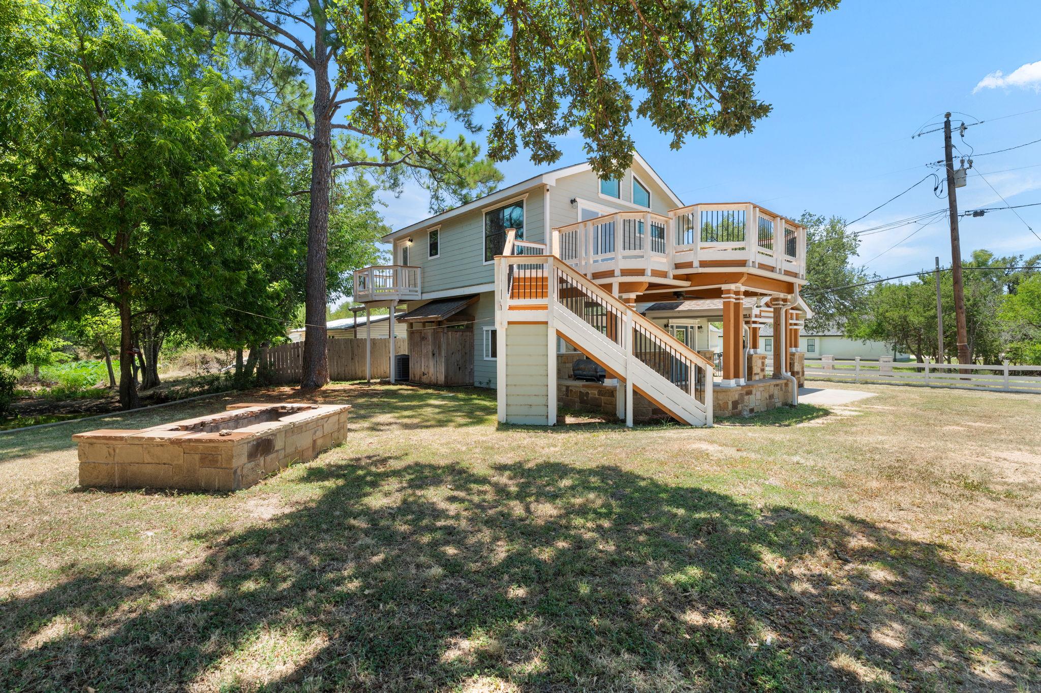 137 Hill DR — photo 3