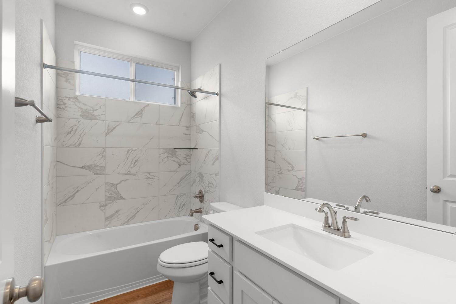228 Montecido DR — photo 4