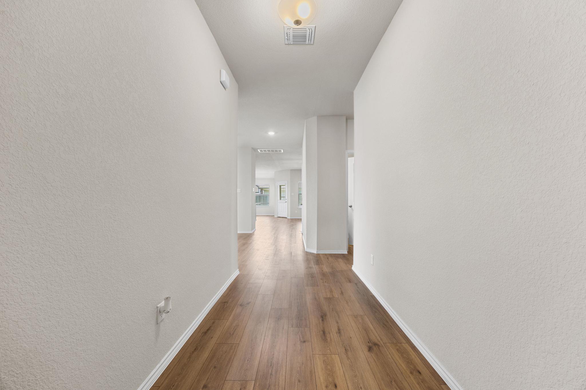 144 Onna ST — photo 4