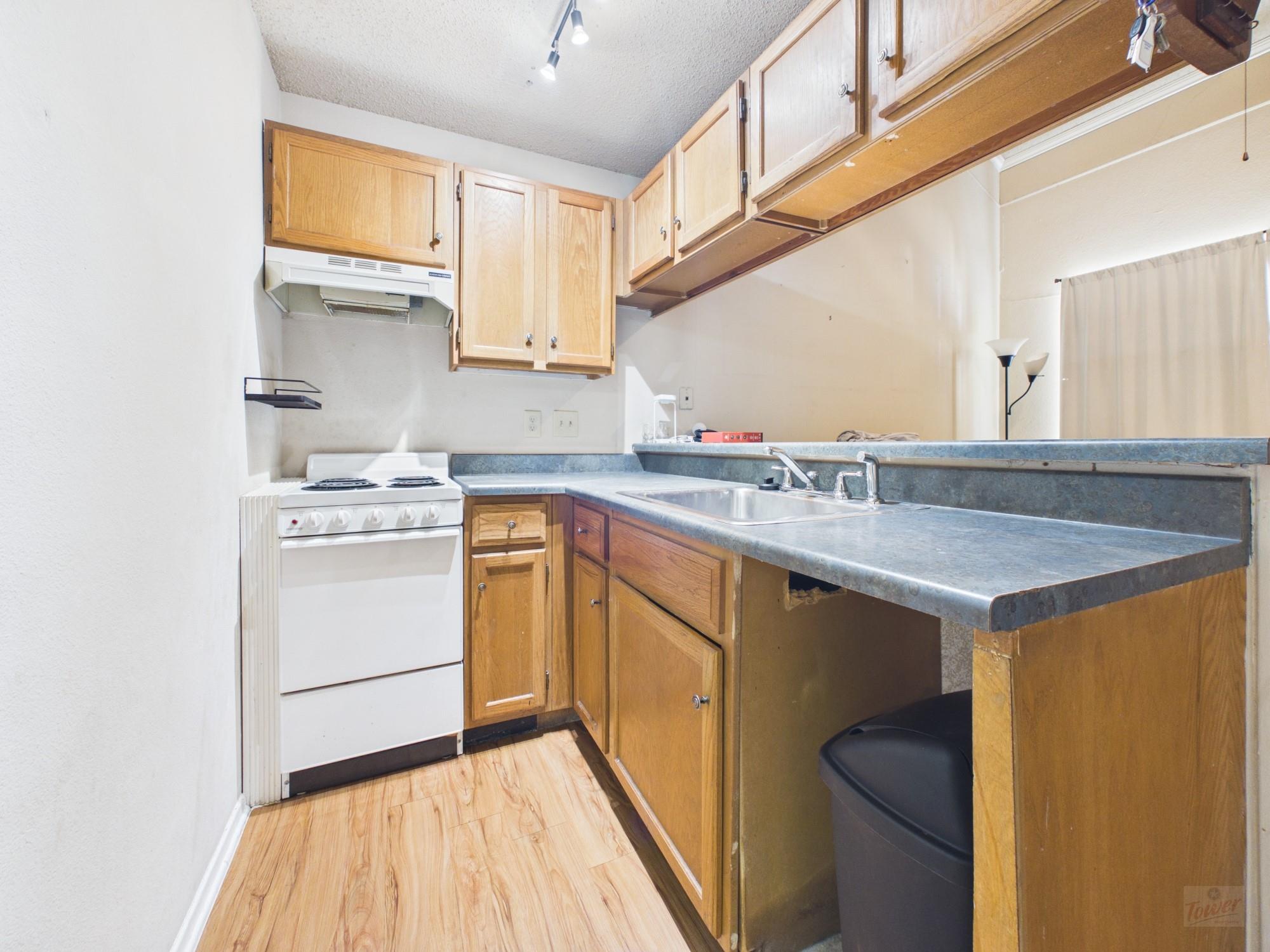 1905 San Gabriel ST #206 — photo 5