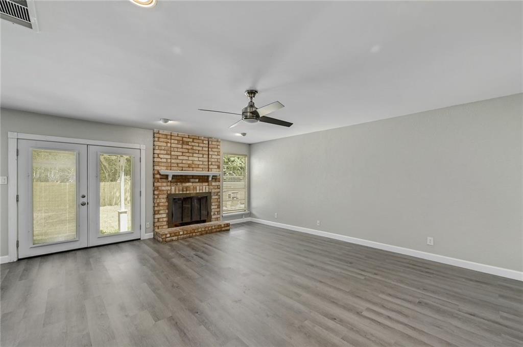 906 Cactus DR — photo 5