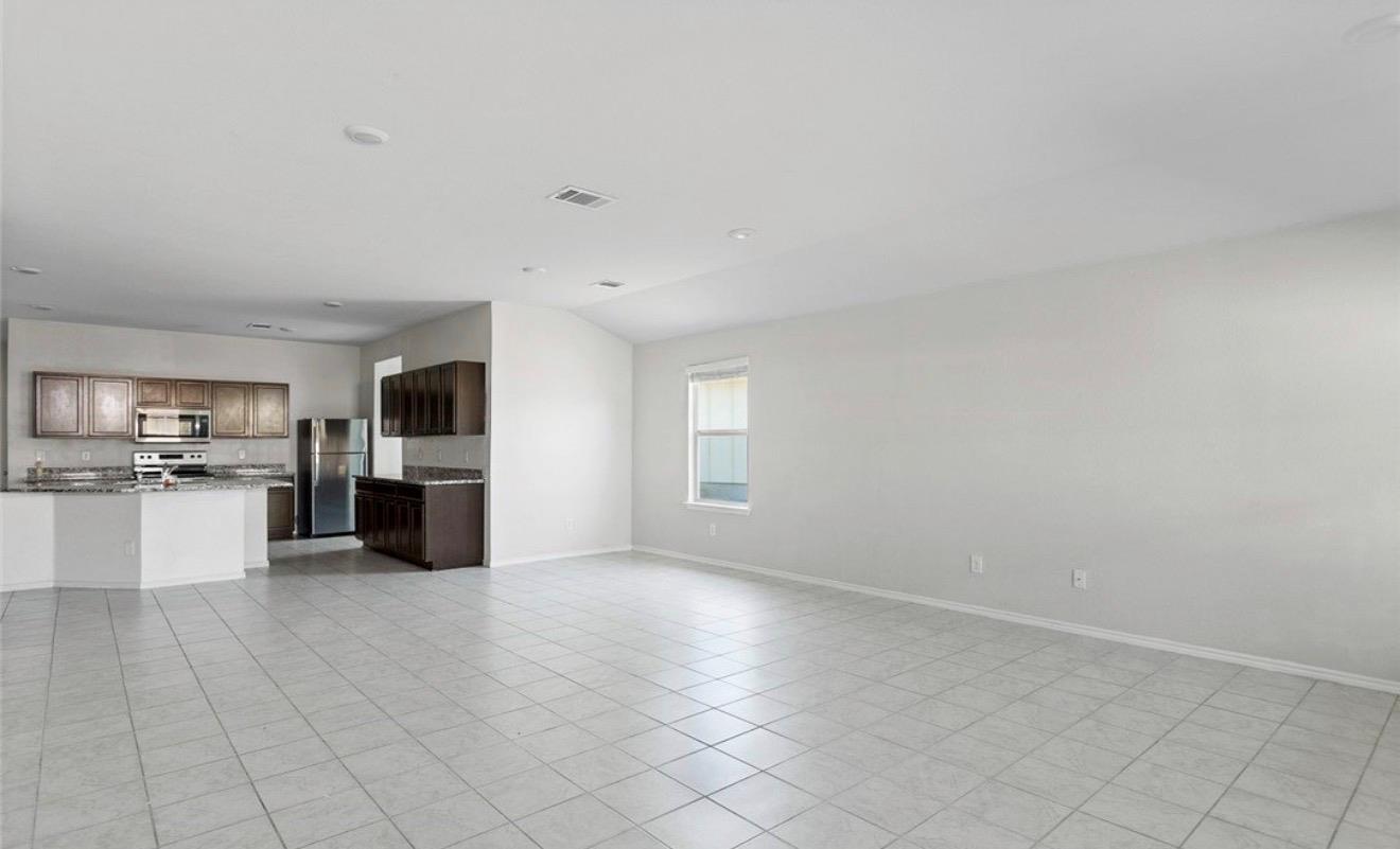 4003 Arafel LN — photo 3