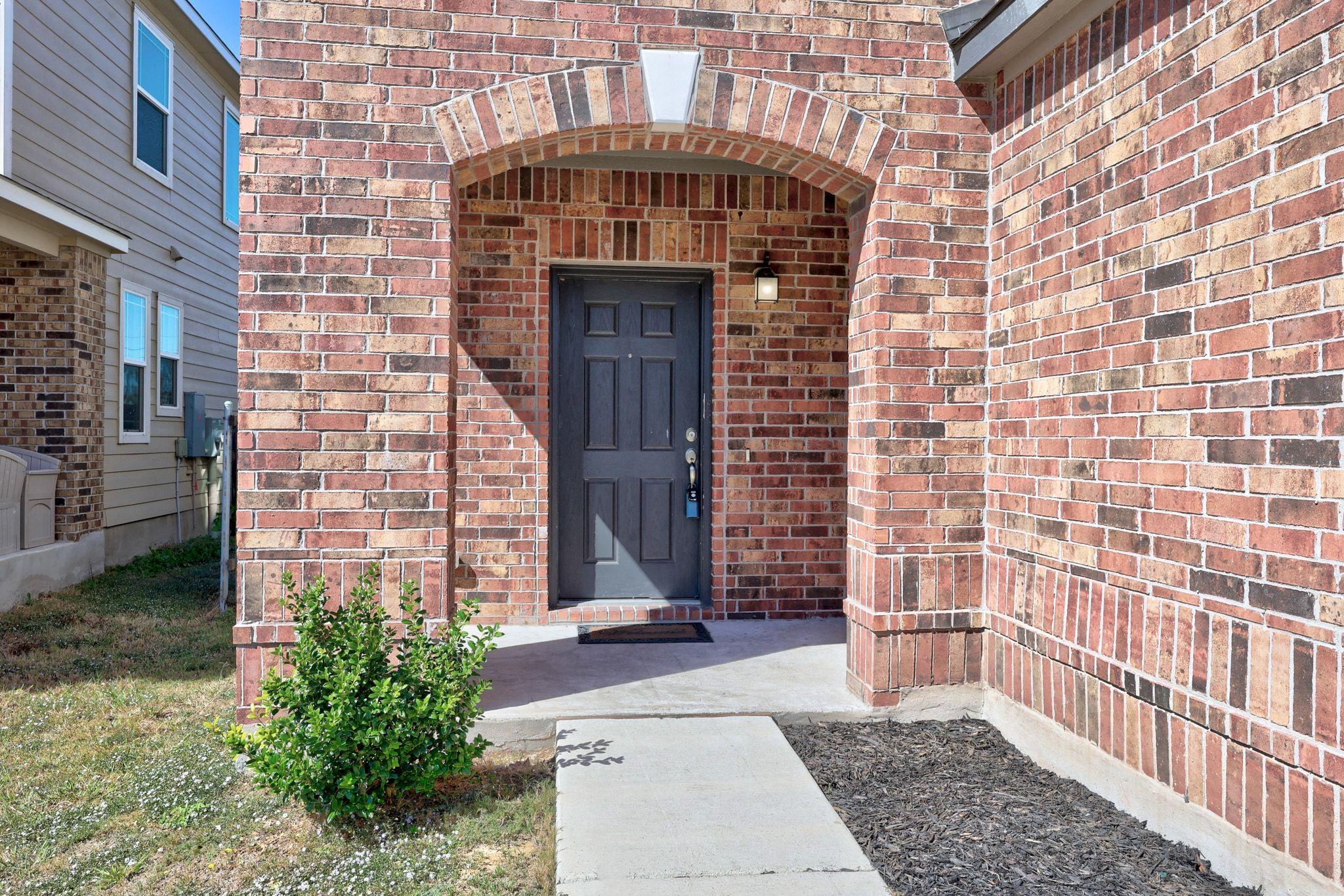 6312 Wagon Spring ST — photo 3