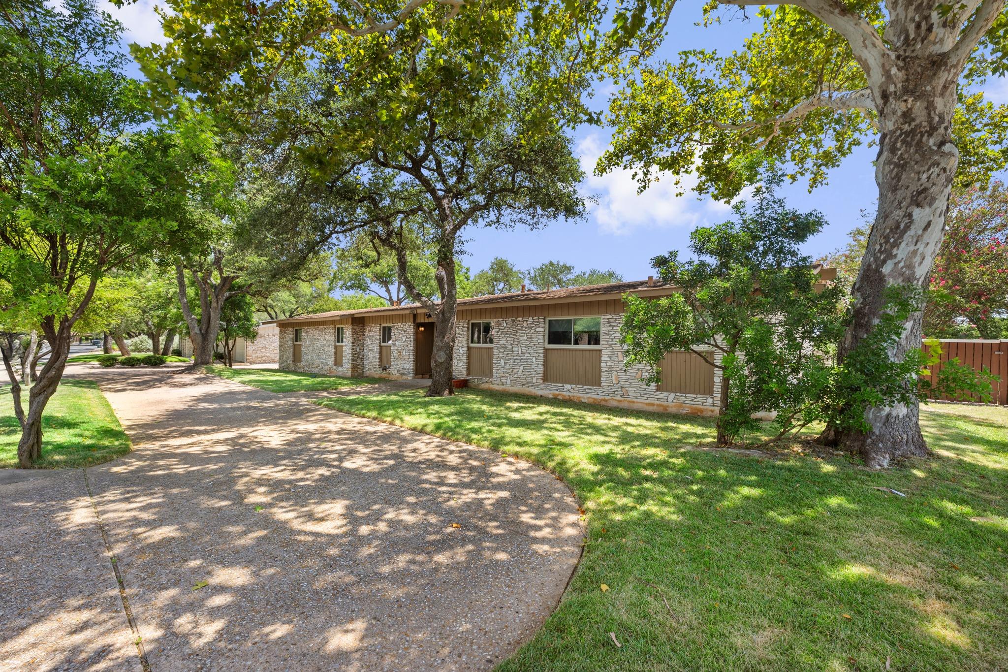 6501 Mesa DR — photo 3